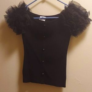 SOLD - Ribbed top with tulle sleeve